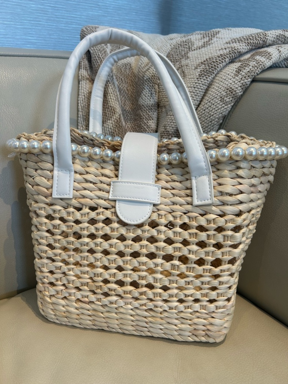 BTB Straw Pearl Tote